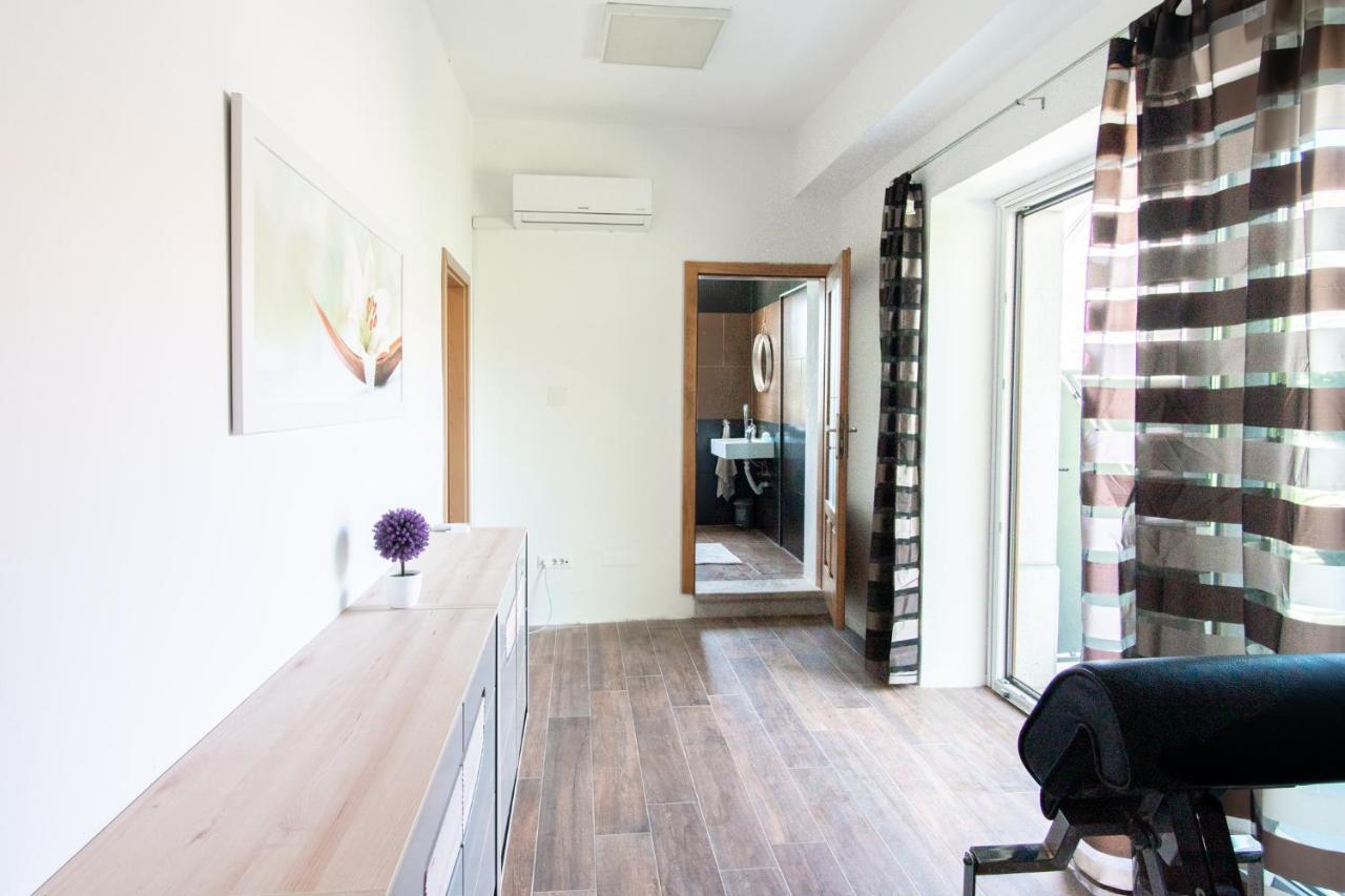 Apartment Trieste Hermes Art Сезана Экстерьер фото